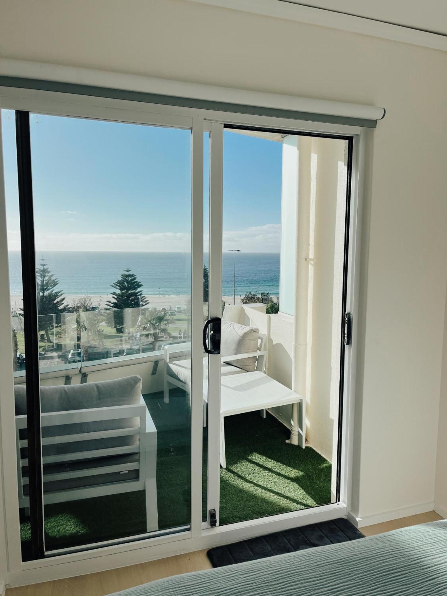 Bondi Beach Waves 2 Beachfront Apartment Sydney Bagian luar foto