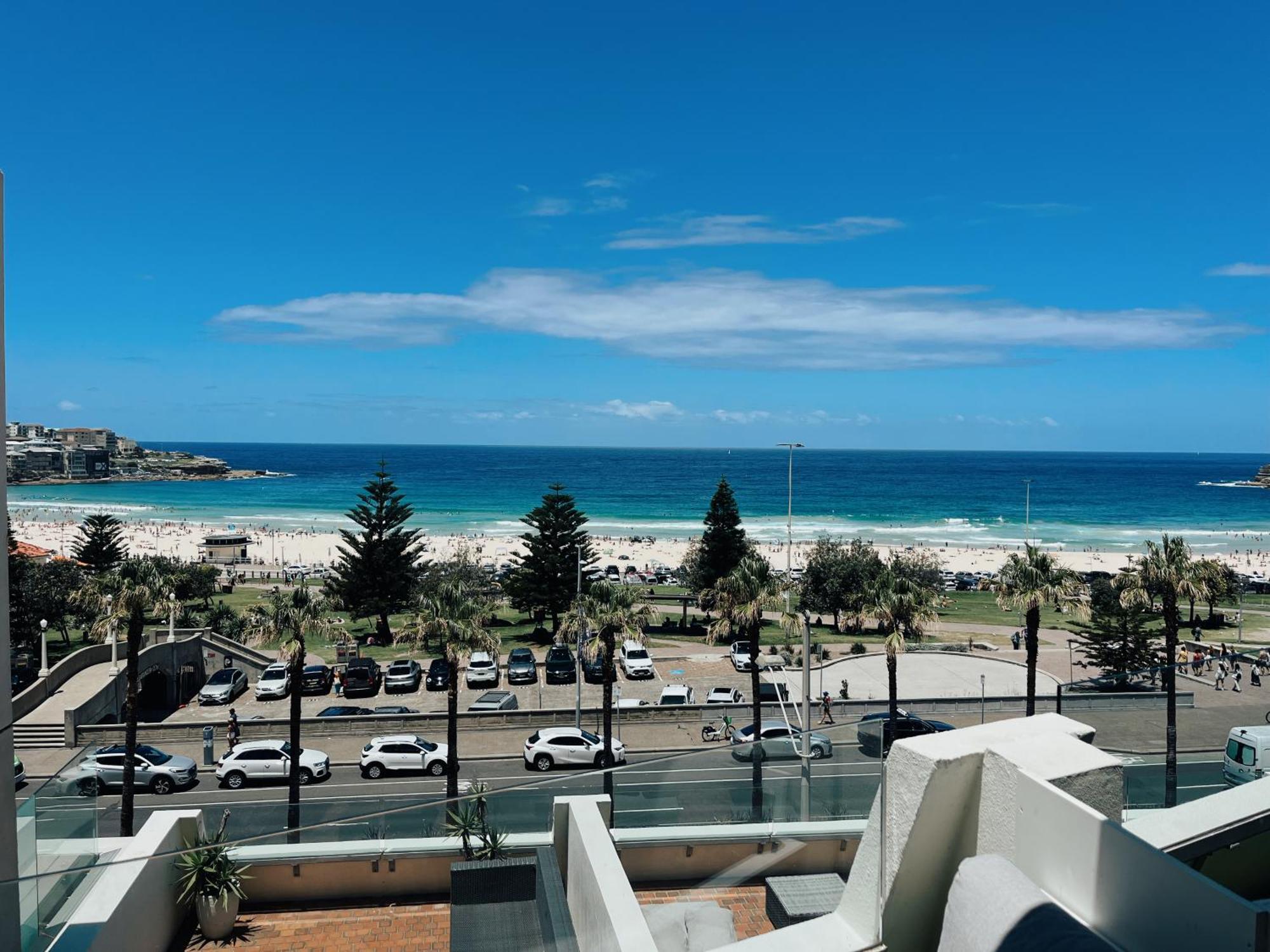 Bondi Beach Waves 2 Beachfront Apartment Sydney Bagian luar foto