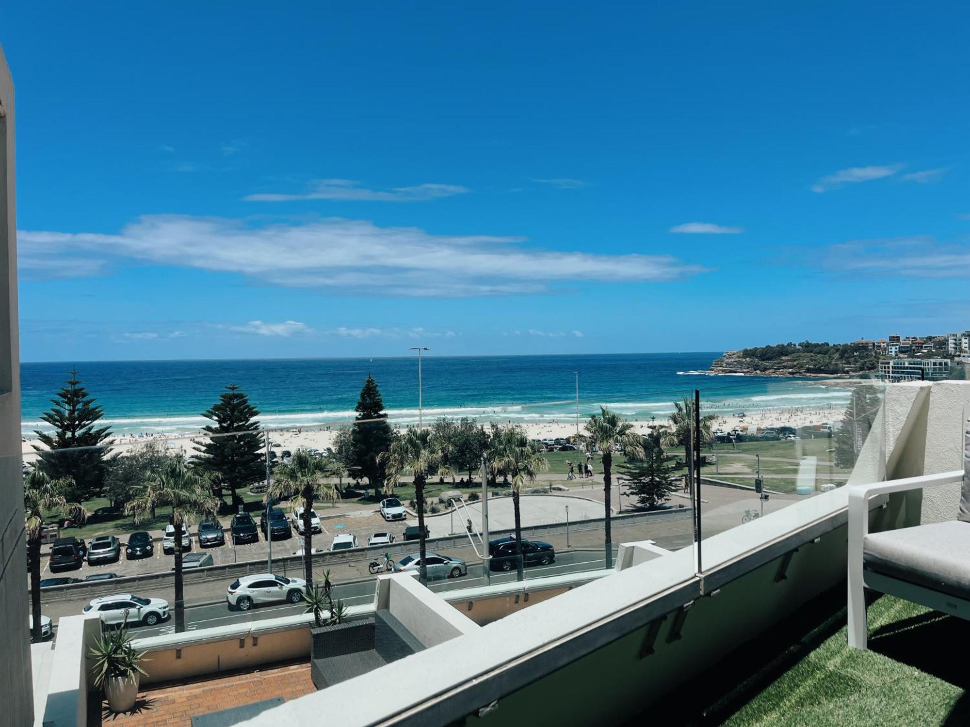 Bondi Beach Waves 2 Beachfront Apartment Sydney Bagian luar foto