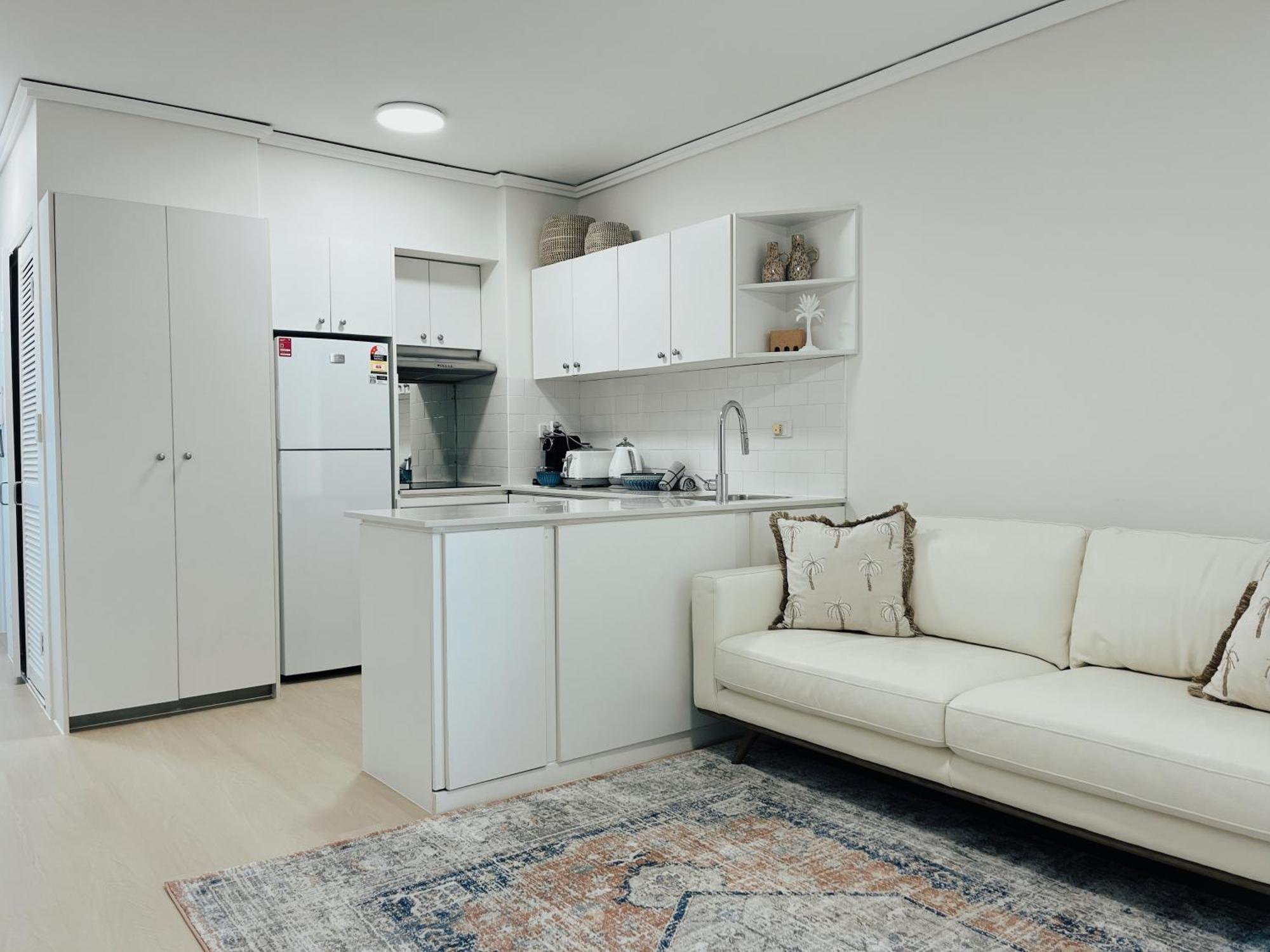 Bondi Beach Waves 2 Beachfront Apartment Sydney Bagian luar foto