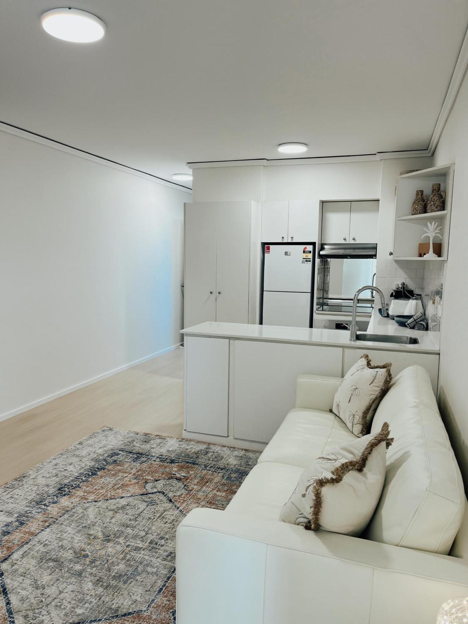 Bondi Beach Waves 2 Beachfront Apartment Sydney Bagian luar foto
